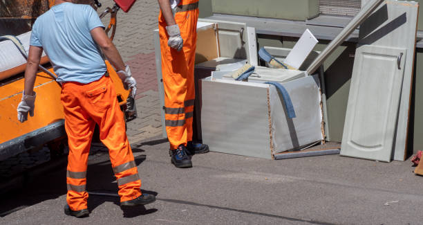 Best Appliance Removal  in Montello, WI